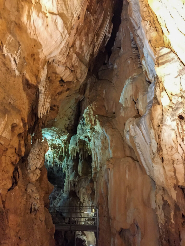 Die Grotta del Fico – lebendige Karsthöhle im Supramonte